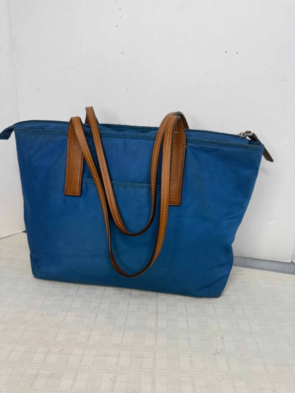 Tumi Navy Blue Nylon Tote with Brown Leather Handles - Picture 3 of 11